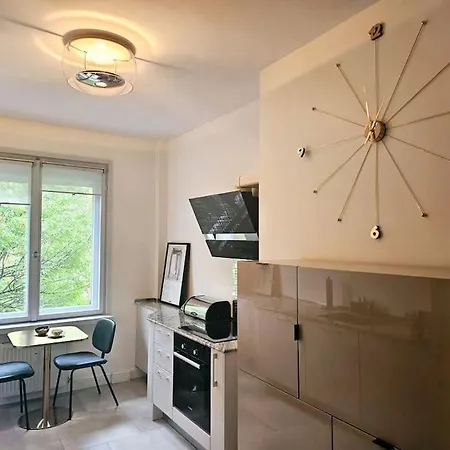 Executive Free Private Parking & Remote Office * Sofia