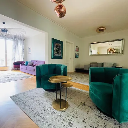 Apartment Executive Free Private Parking & Remote Office
